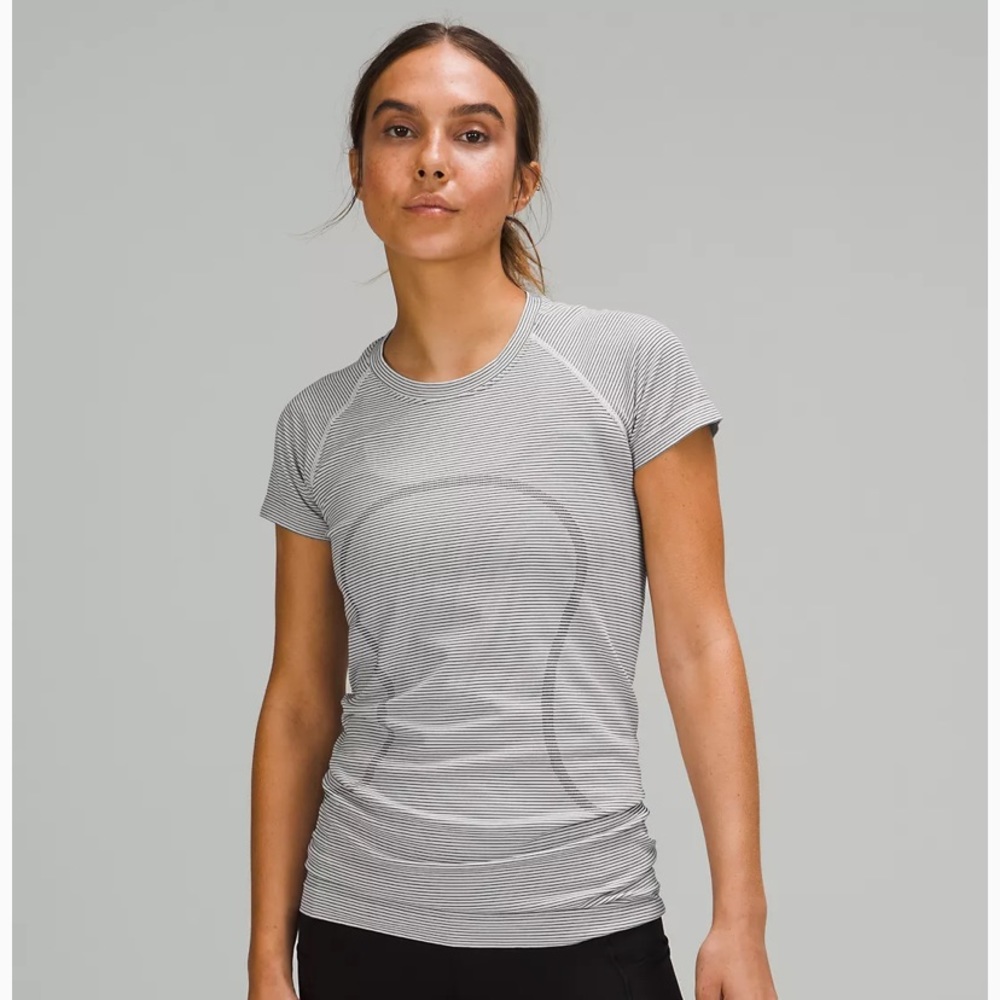 Lululemon Swiftly Tech Short-Sleeve Shirt 2.0